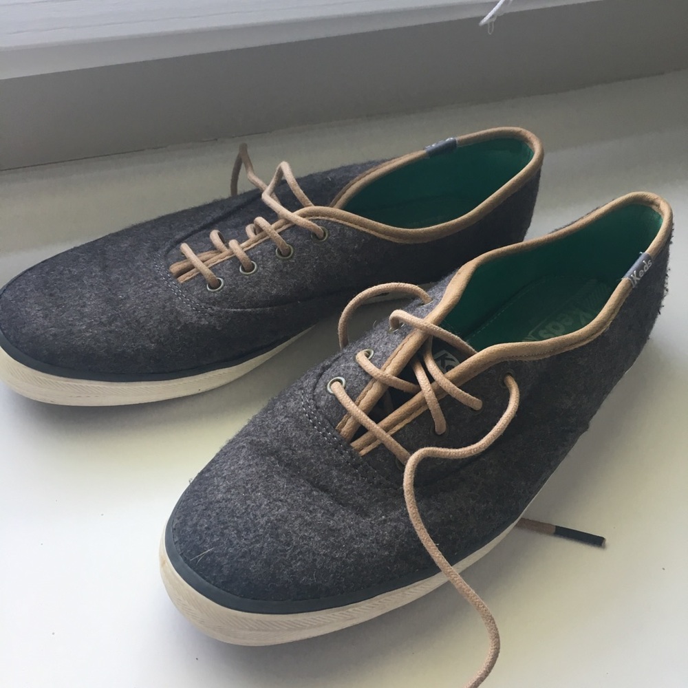 Suede keds!